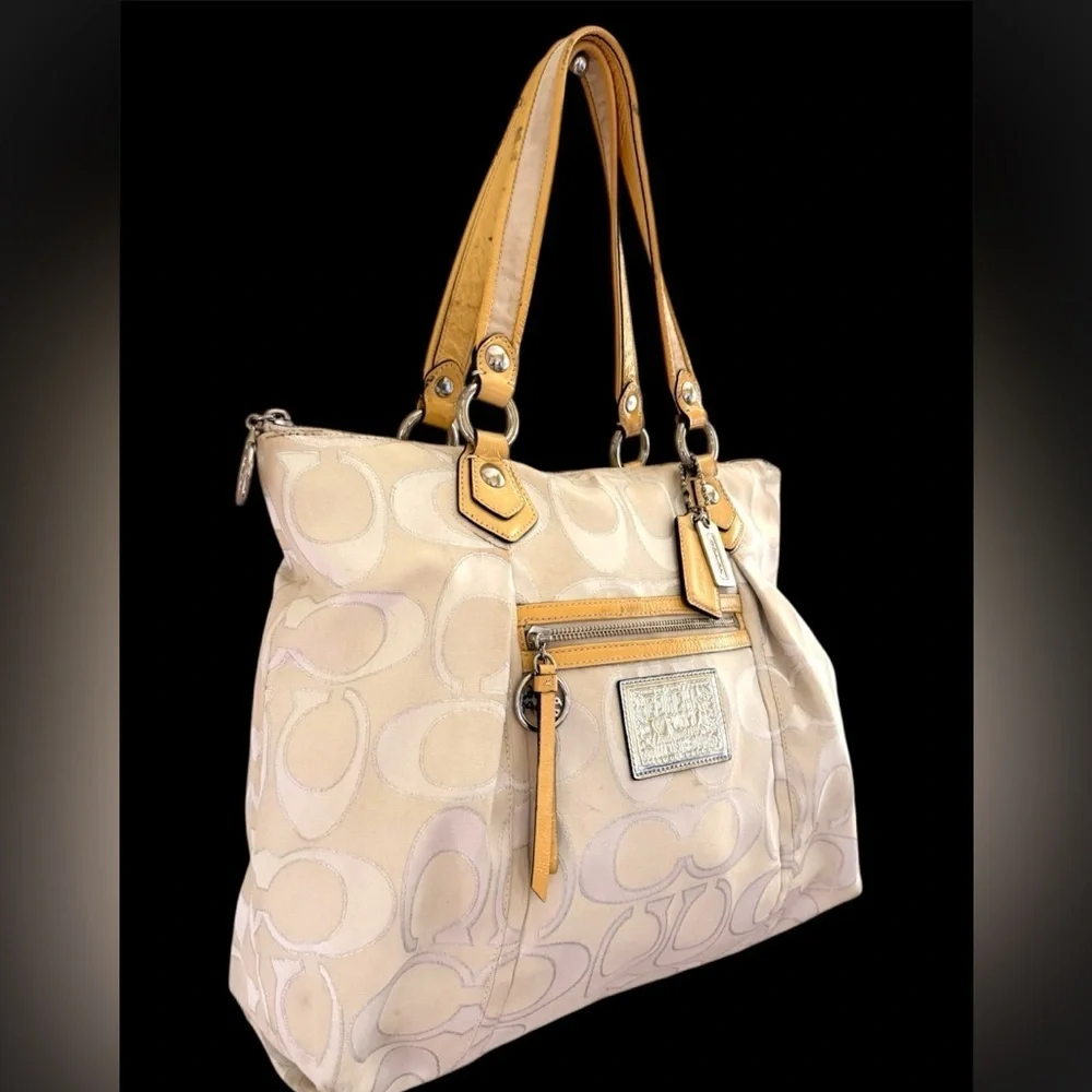 Coach Poppy Limited Edition Signature Sateen Glam Tote Bag - Picture 3 of 12